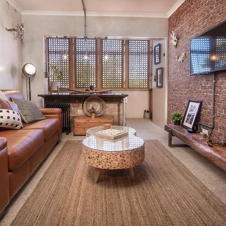 Tnt On Main Apartment Hermanus Bagian luar foto