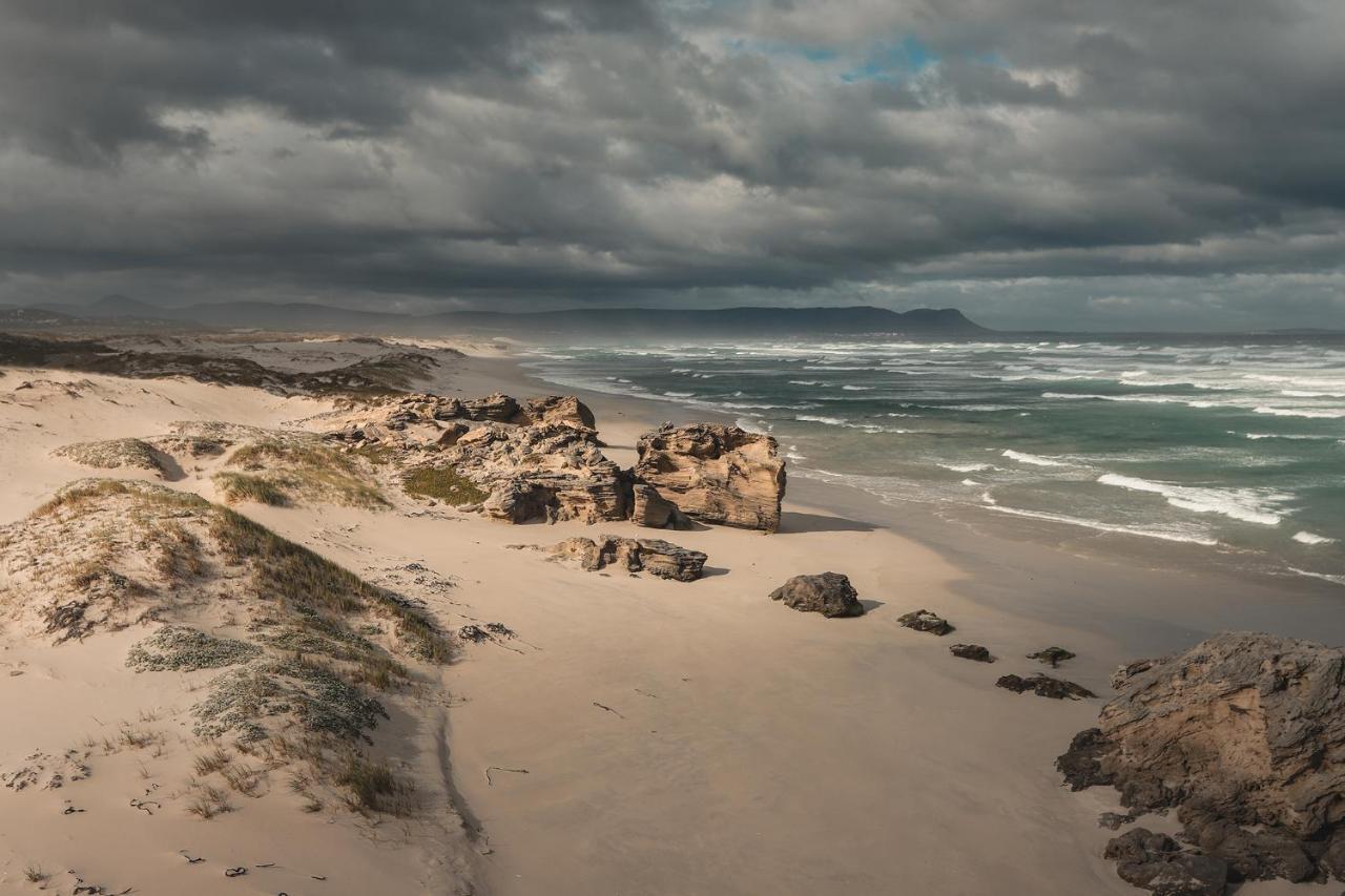 Tnt On Main Apartment Hermanus Bagian luar foto